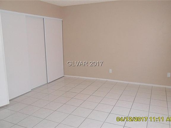 3rd image of 937 Tami Cir #0