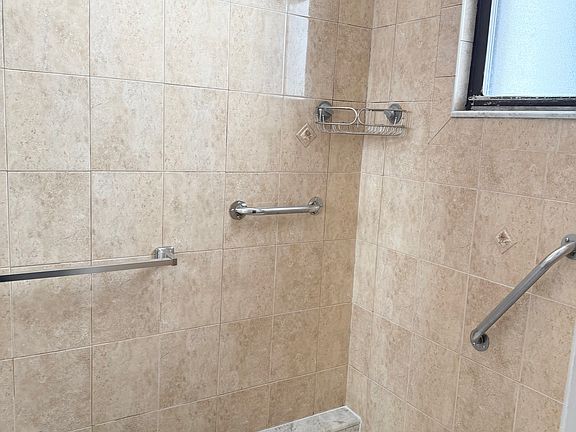 5th image of 88-31 85th St #2R