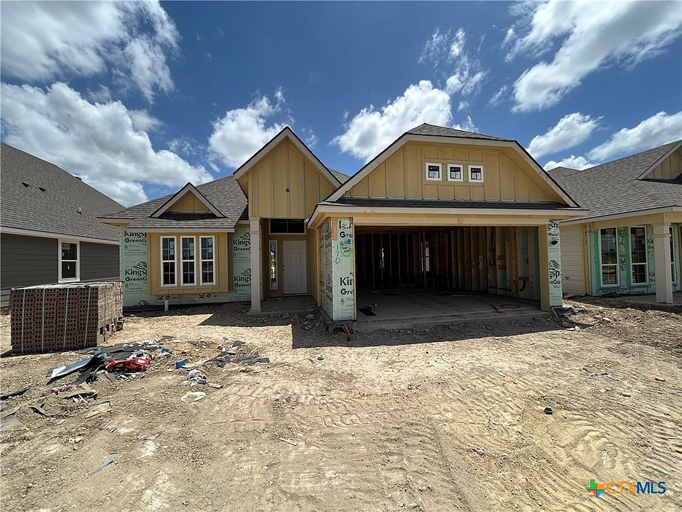 1st image of 170 Arvil Dr