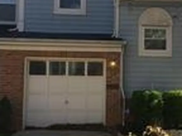 4025 Cressida Pl, Woodbridge, VA 22192