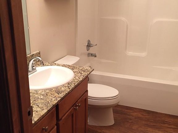 4th image of 710 Alamo St #B