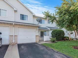 8590 Quarry Ridge Ln UNIT H, Woodbury, MN 55125