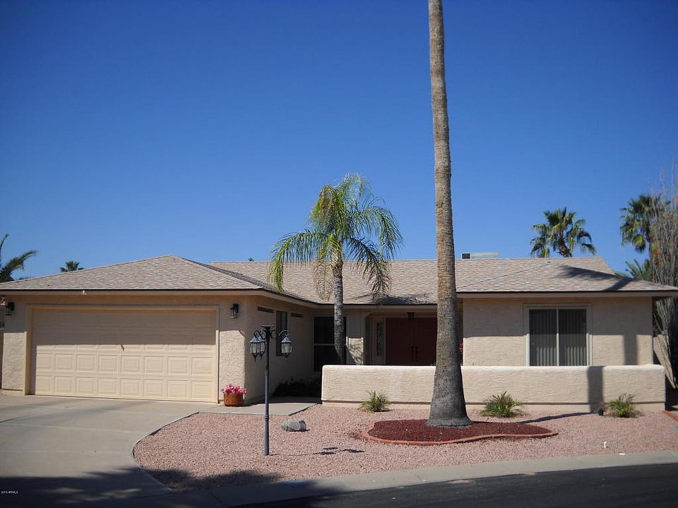 1st image of 26614 S Hollygreen Dr