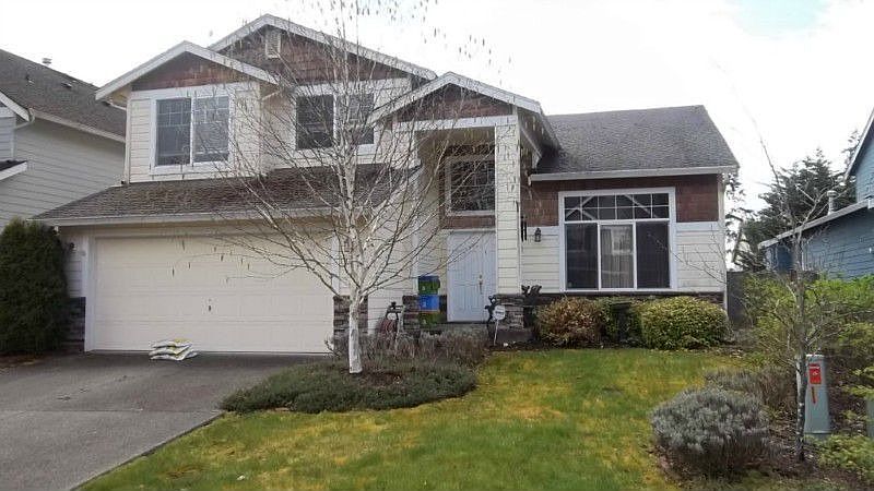Two story, 4 bedrooms, 2.75 bath home in Big Rock Ridge community! Open floor plan with lots of natural light! Close to shopping, schools, parks and biking/hiking trails.