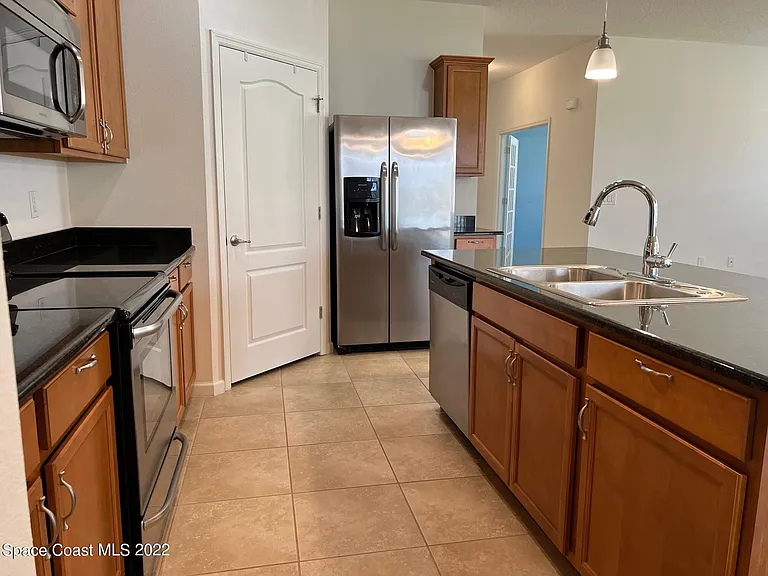 728 Remington Green Dr SE — Photo 5