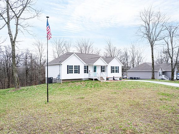 5th image of 2092 Garner Rd