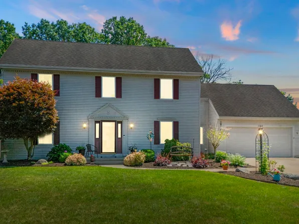 1012 Skyline Pass, Fort Wayne, IN 46825