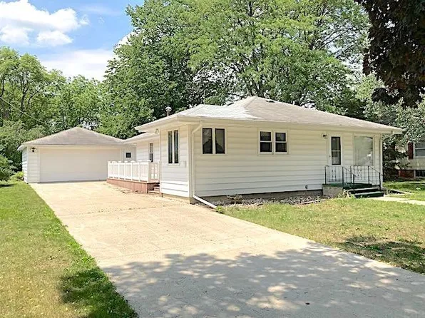 615 N 1st St, Greene, IA 50636