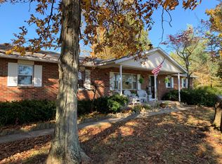 7596 Broad St SW, Pataskala, OH 43062