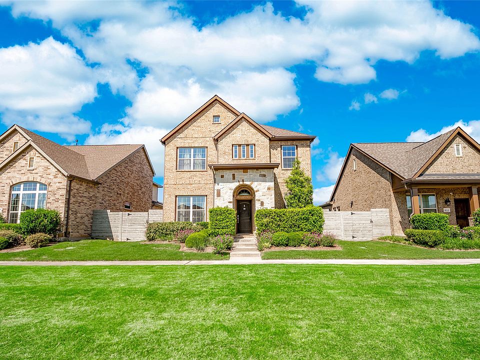 1st image of 829 Parkside Dr