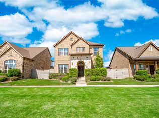 829 Parkside Dr, Roanoke, TX 76226