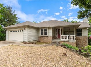 74 Twin Peak Dr, Holiday Island, AR 72631