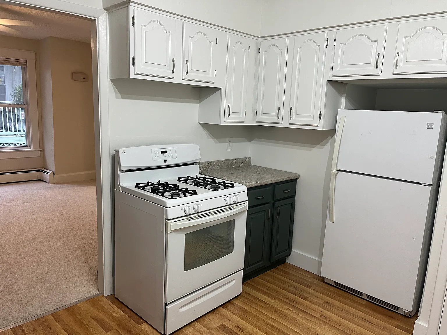 3 bed, $1,450 — Photo 4