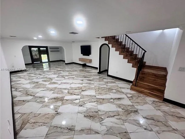 Building Photo - 3994 Estepona Ave #4-D-7