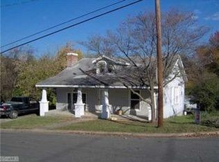 2625 Dacian St, Winston Salem, NC 27107
