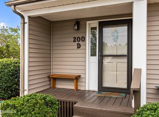 200-200 Persimmon Dr #D, Pinebluff, NC 28373