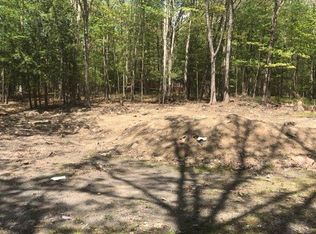 180 Blue Eddy Rd, Hawley, PA 18428