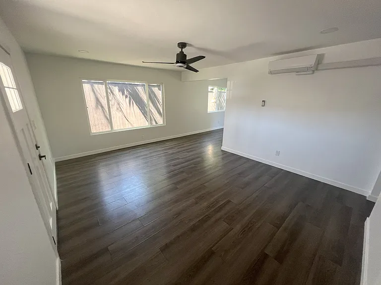 3572 Nile St — Photo 5