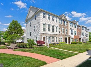 44131 Puma Sq, Chantilly, VA 20152