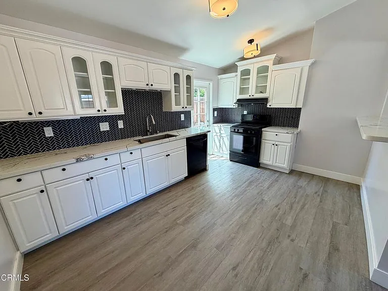 8735 E Fairview Ave — Photo 7