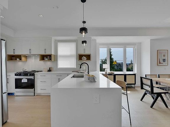 3rd image of 7540 Briskham St #8