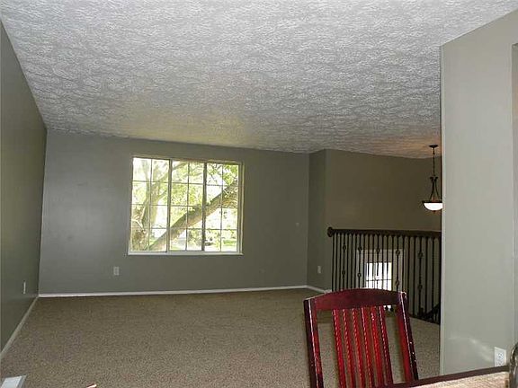 4th image of 7828 Chicopee Ct