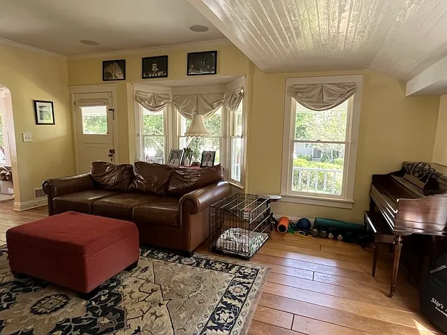 75 Auburn Ave — Photo 36