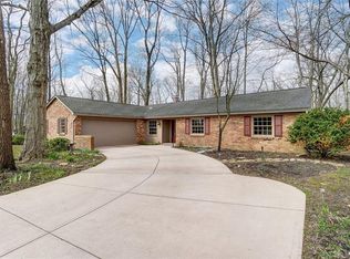1733 Kensington Dr, Bellbrook, OH 45305