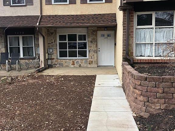 2nd image of 1295 Lisa Dr