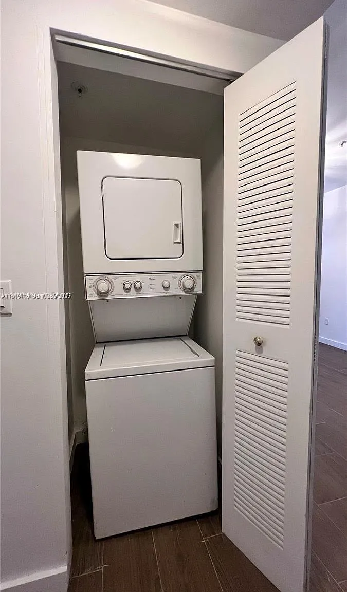 2 bed, 660 sqft, $2,750 — Photo 1