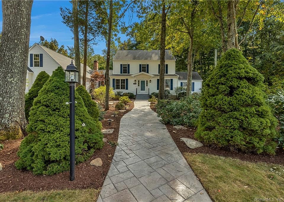15 Sunset Ridge