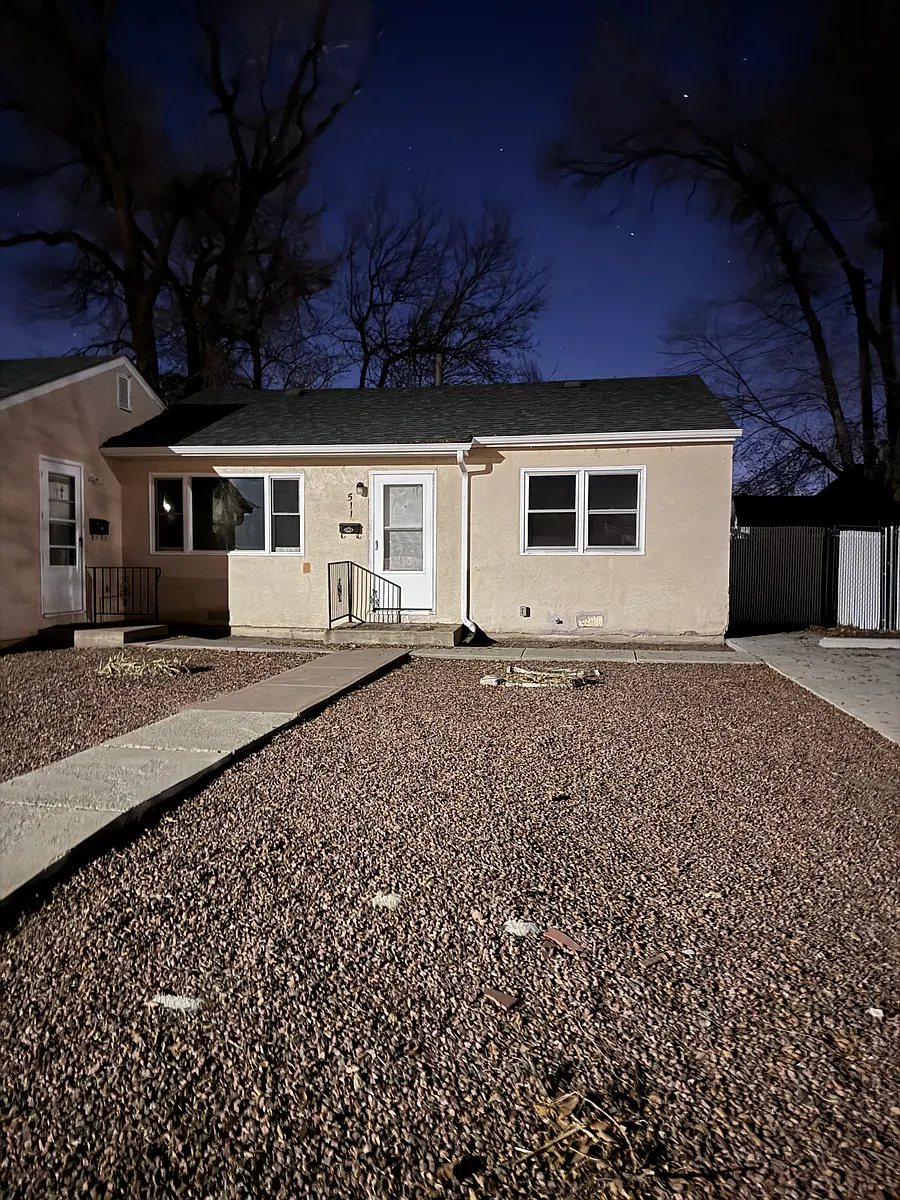 Building Photo - 511 W Routt Ave #511