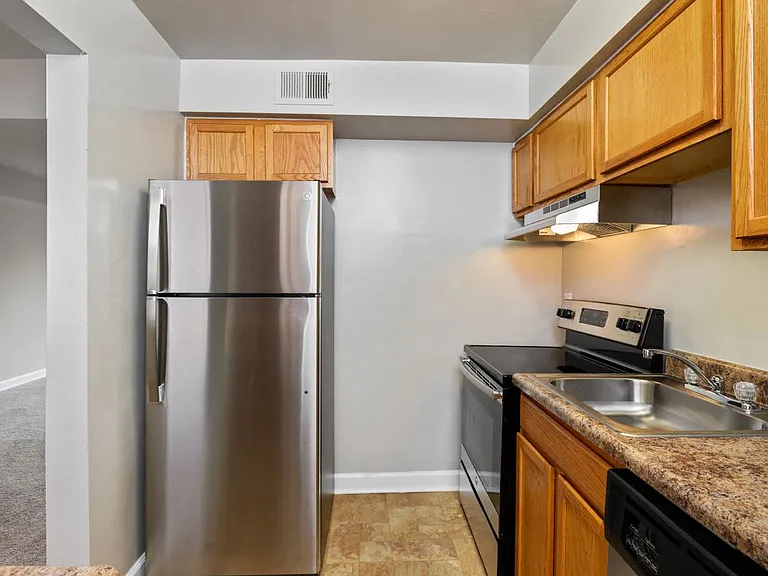 Haven Columbia Pike — Photo 10