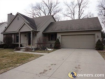 2nd image of 8741 Tamarack St