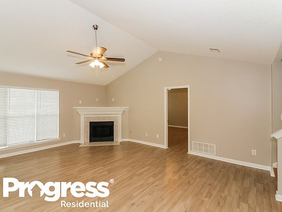 4th image of 10274 Cottage Oaks Dr