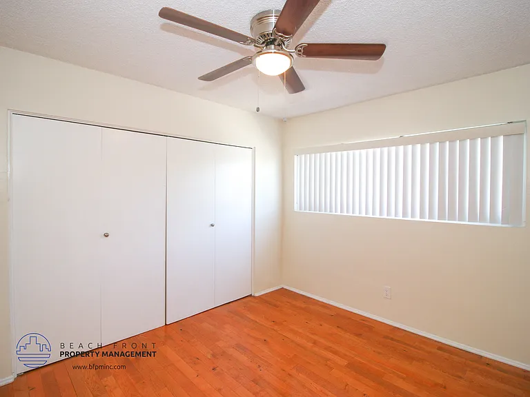 24431-24433 Hawthorne Boulevard — Photo 3