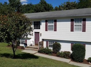 1702 Brad Ct, Salem, VA 24153