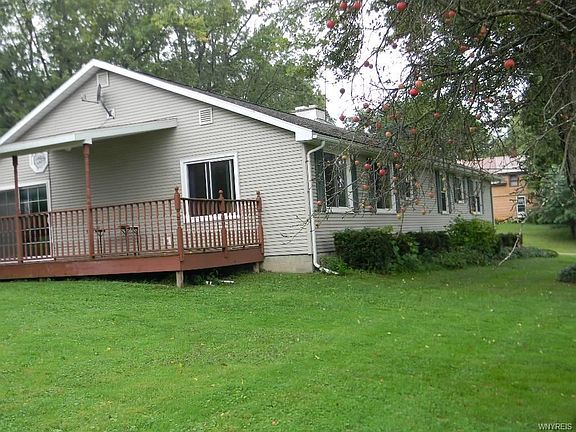 4th image of 11194 Worden Rd