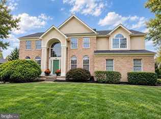 10 Brook Ln, Lumberton, NJ 08048