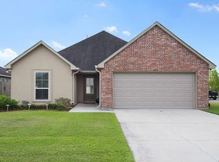 42255 Palmstone Ave, Prairieville, LA 70769