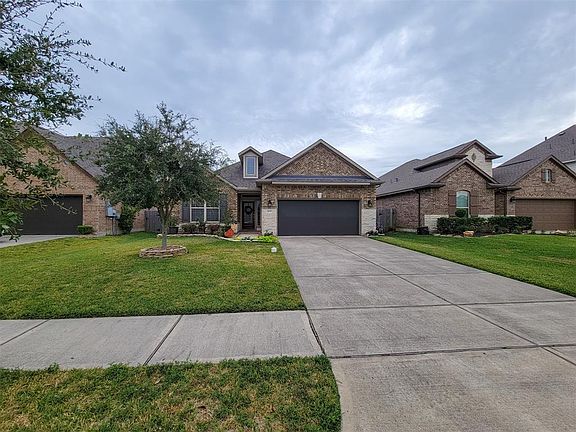 4th image of 4832 La Piedra Ln