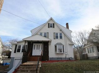 31 Hemlock Rd, Meriden, CT 06451