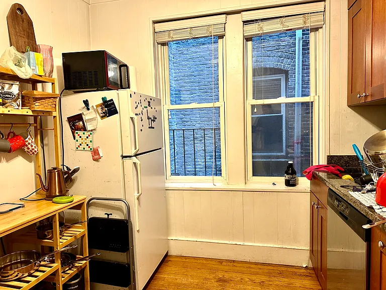 106-108 Myrtle St #8 — Photo 8