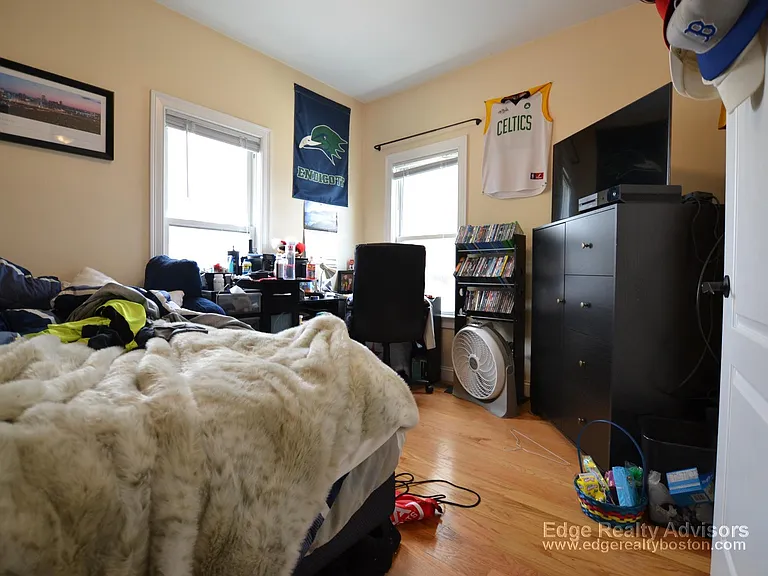 5 Benson St #1 — Photo 11
