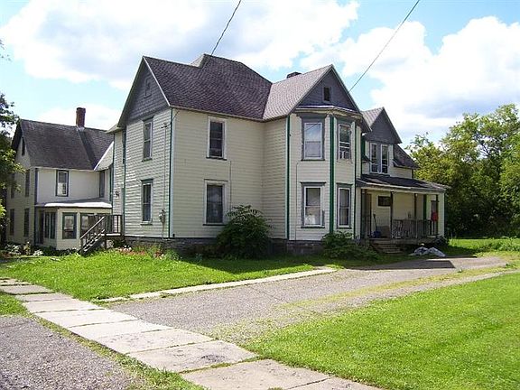 2nd image of 12 Columbia St