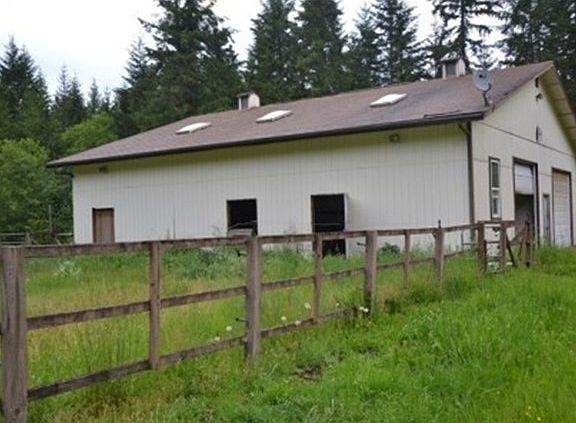 4th image of 2579 Kelleys Glen Ln NW
