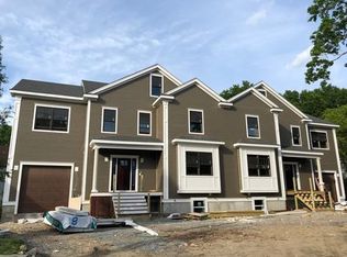 16 Hargrave Cir #A, Newton, MA 02461