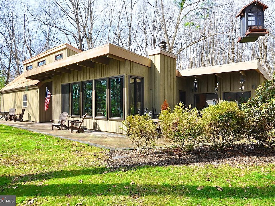 1st image of 772 Beaver Branch Rd