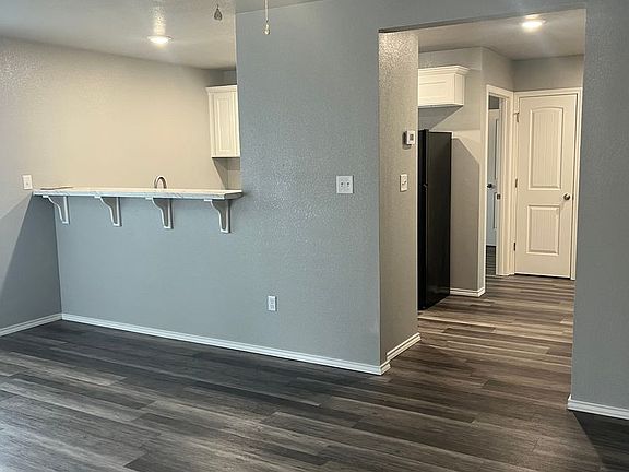5th image of 418 N 20th St #G