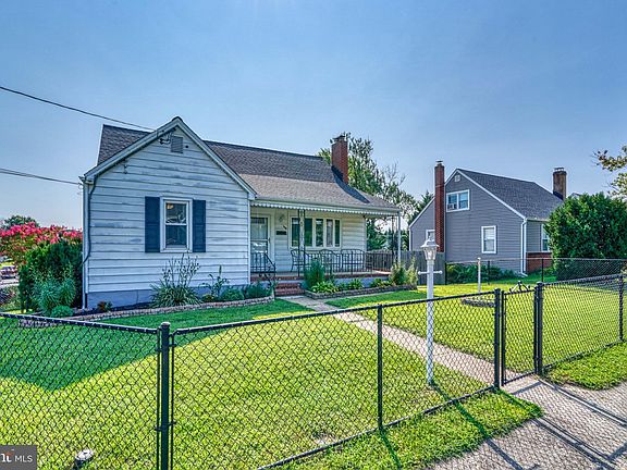 4th image of 109 Cromwell Ave